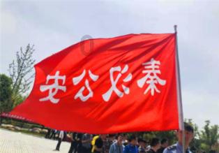 逃离违建房屋3